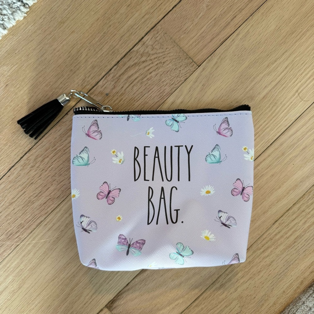 NWOT Rae Dunn makeup bag with Butterfly Print